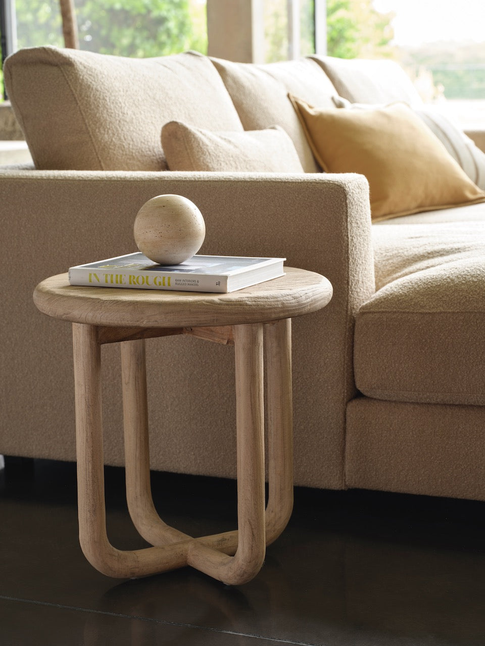 Coffee Tables & Side Tables
