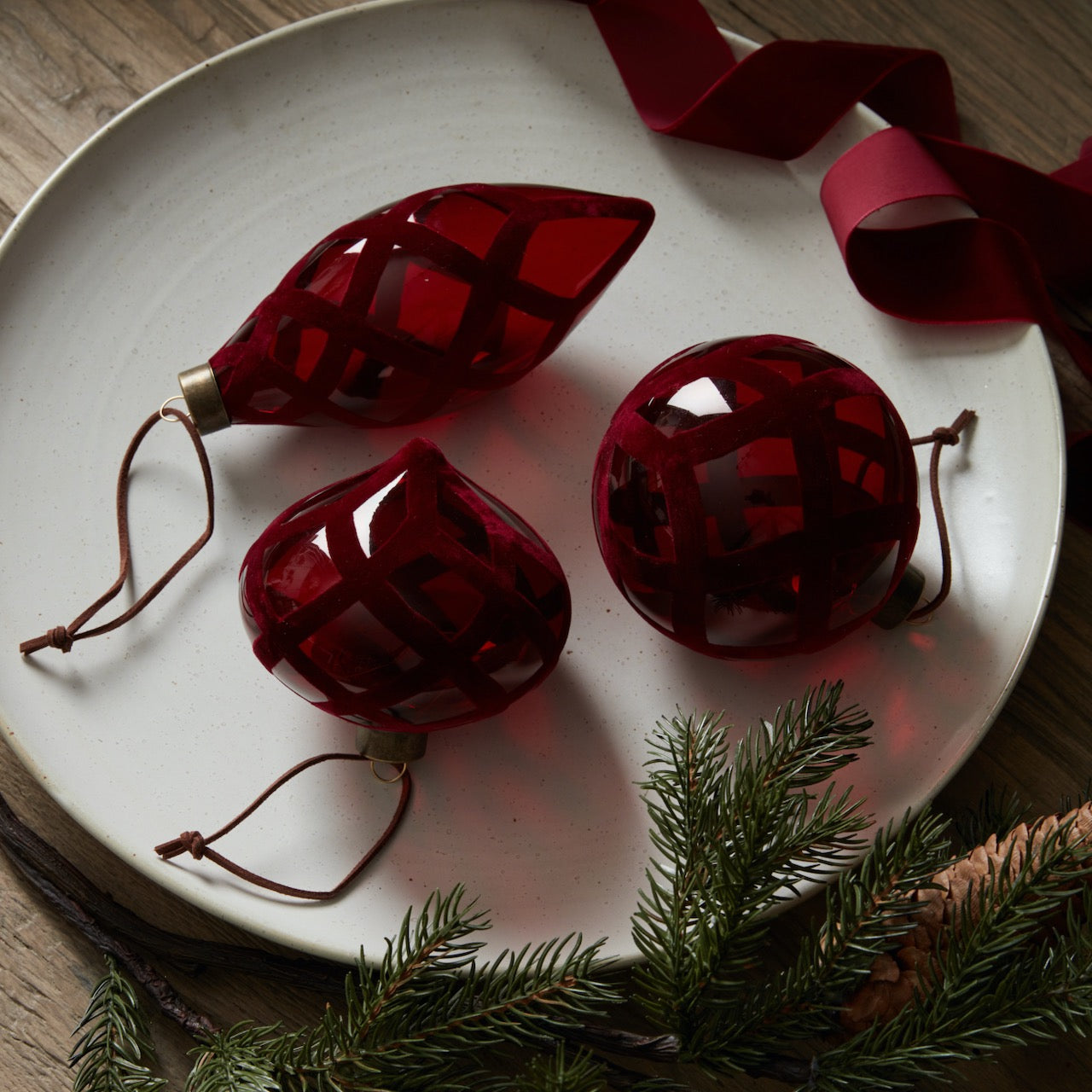 Classic Claus Tree Decorations