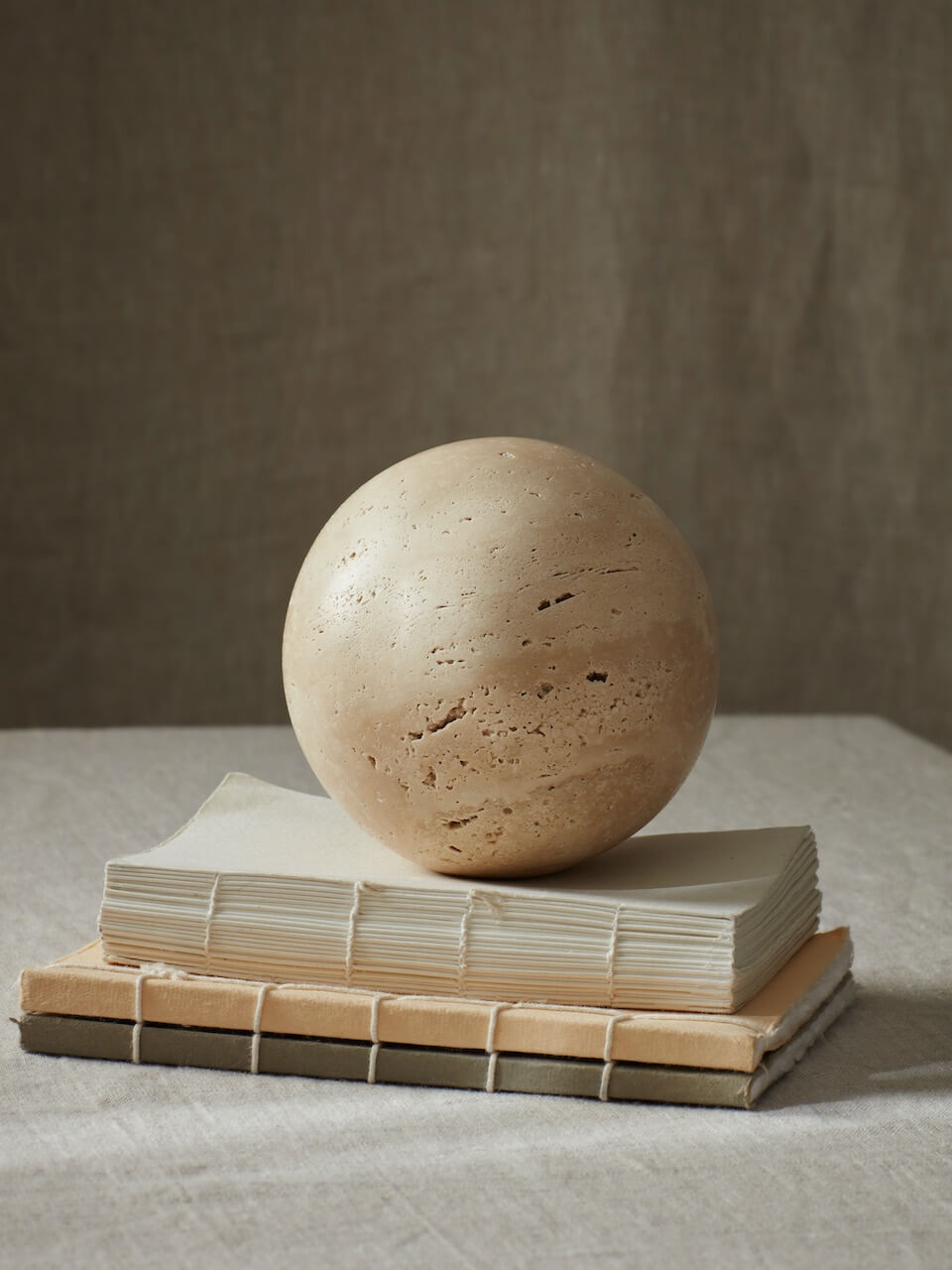Dunas Travertine Sphere