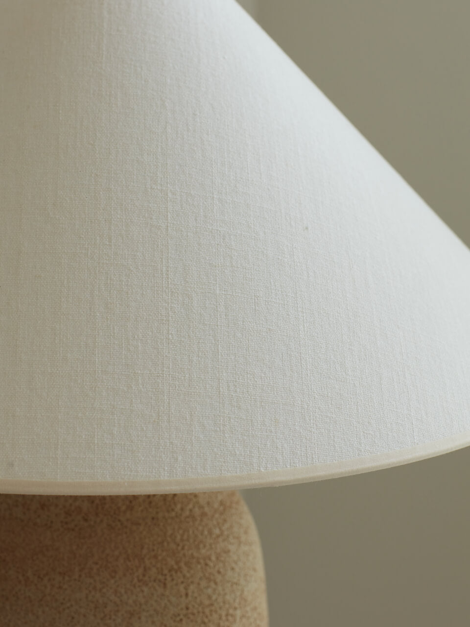 Lys Ceramic Table Lamp