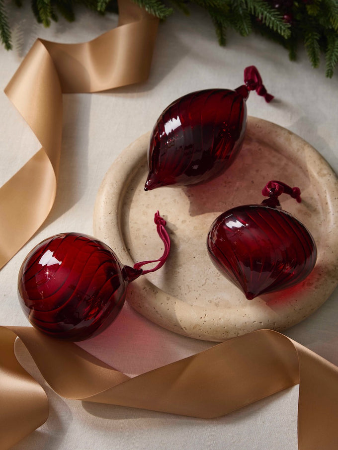 Twisted Burgundy Glass Baubles - Set of 3