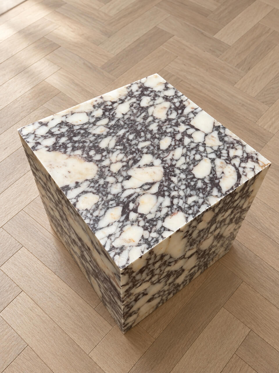 Marlborough Calacatta Viola White Marble Side Table