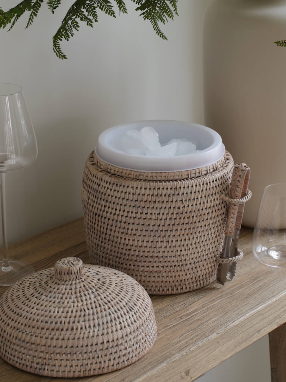 Minto Rattan Ice Bucket - White