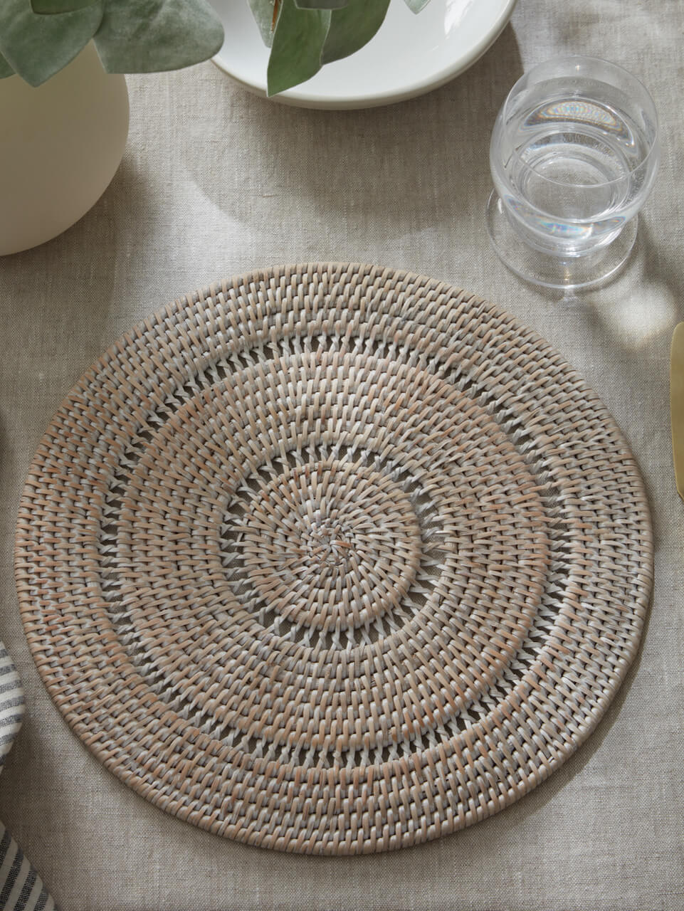 Arran Detailed White Rattan Placemats - Set of 4