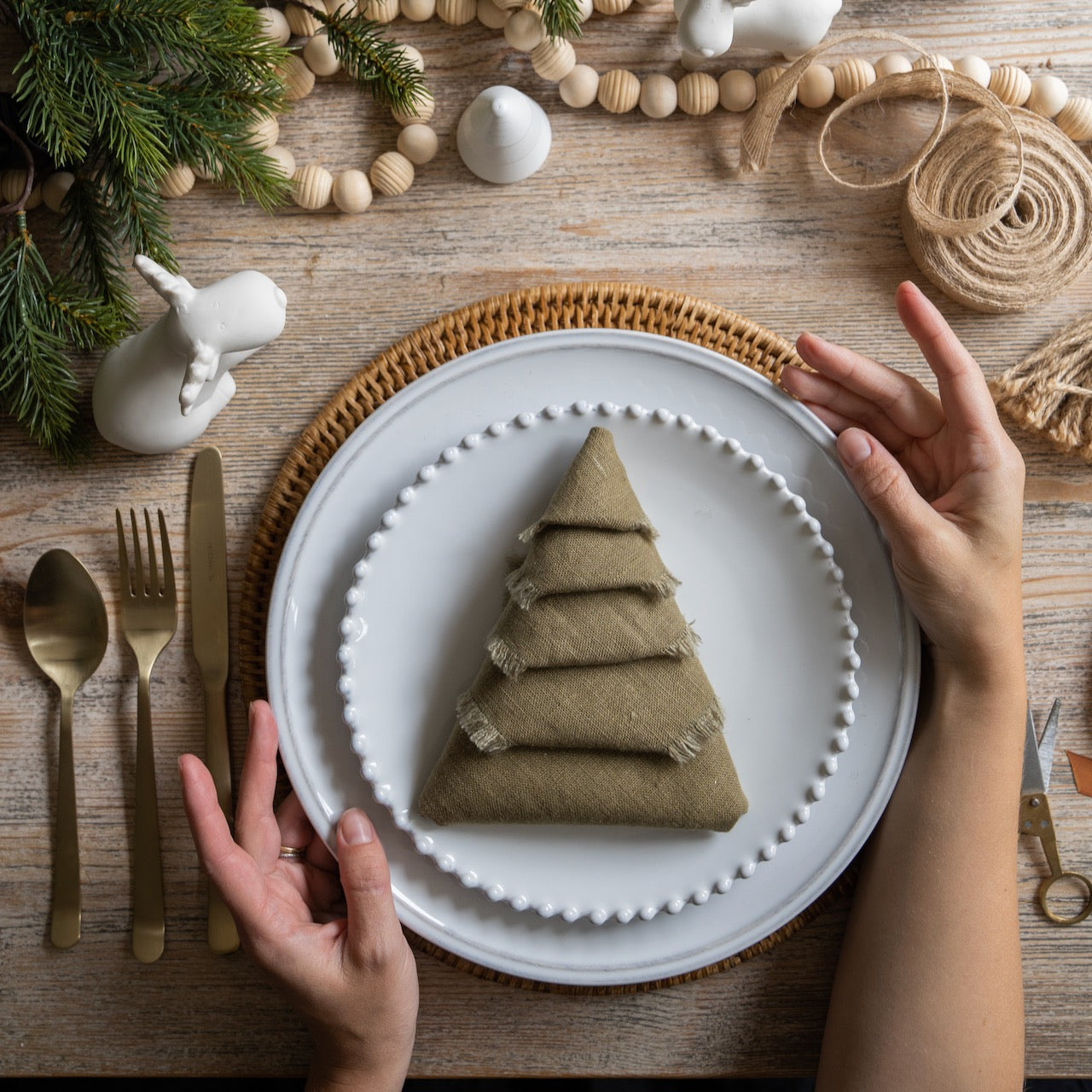 Christmas Napkin Styling
