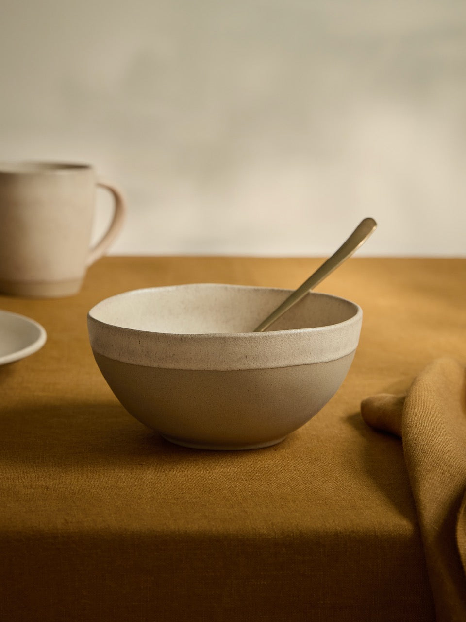 Arenito Sand Stoneware Tableware