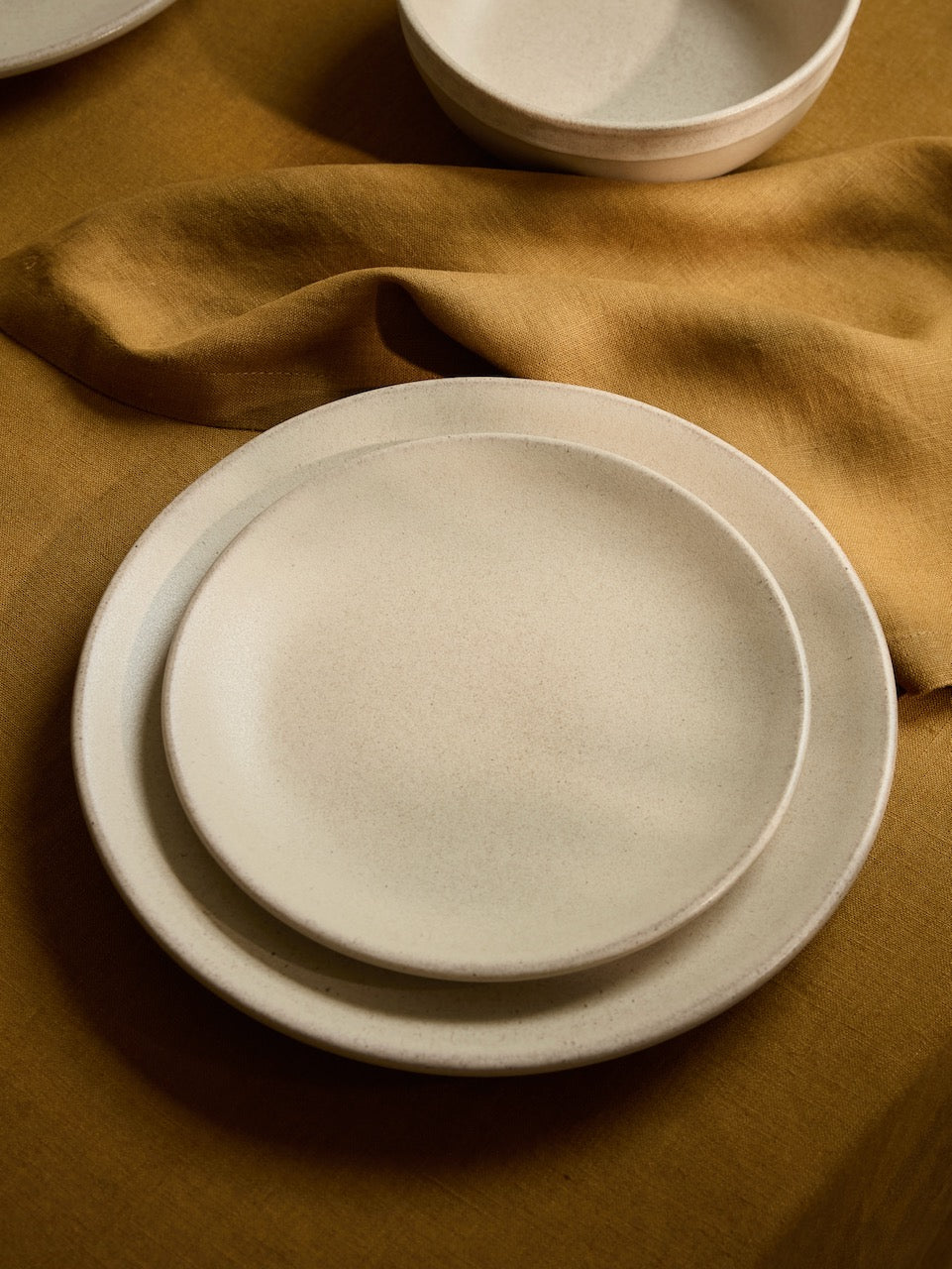 Arenito Sand Stoneware Tableware